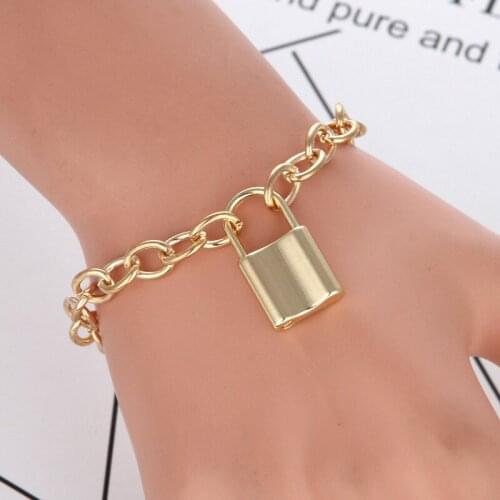 HCyes Bracelets With Pendants