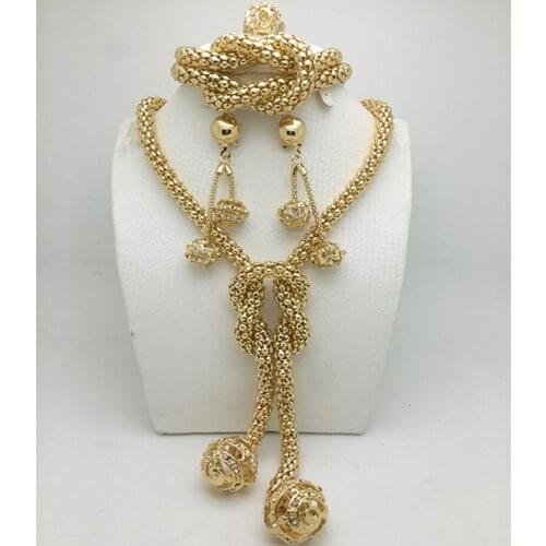 Dubai Fashion Women Luxury Gold-color Jewelry Sets Crystal Necklace Bracelet Earrings Creative Design Wedding Accessories