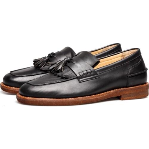 Fashion Black / Brown Summer Casual Shoes Genuine Leather Loafers Outdoor Shoes Mens Weding Shoes With Tassel