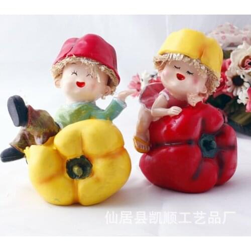 Spot wholesale and retail painting resin doll home accessories wholesale pepper SZ-34053 single price
