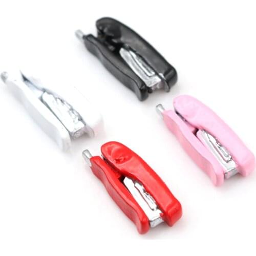 1PCS mini Metal Pink Stapler Muticolor Doll house Miniature 1:12 Toy Doll Accessories kids pretend play toy Random Color