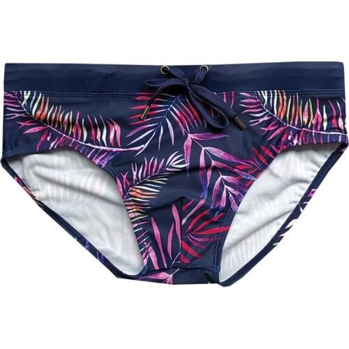 Mens Swimwear Surfing Men Seaside Surfing Swimming Trunks Mens Sexy Gradient Leaf Printed Triangle Swimming Shorts Beach 2020