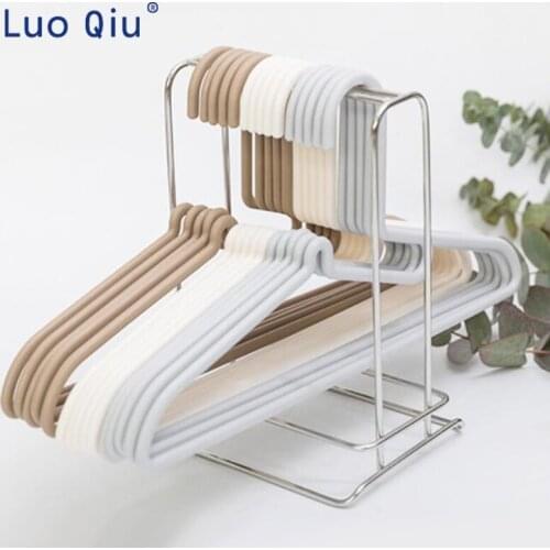 Stainless steel clothes hangers Garment store clothes hangers holding artifacts easy to hold 45 clothes hangers