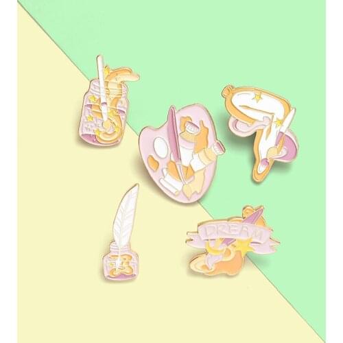 Brush Palette Paint Clock Brooch Custom Artist Dream Enamel Pin Badges Shirt Coat Lapel Pins Jewelry for Women Gift Wholesale