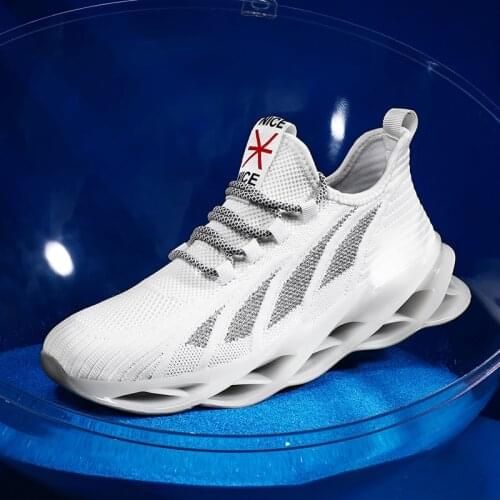 Hot Selling New Men Sneakers Mesh Running Shoes Large Size 39-46 2020 Fashion Outdoor White Sports Comfortable Breathable Shoes