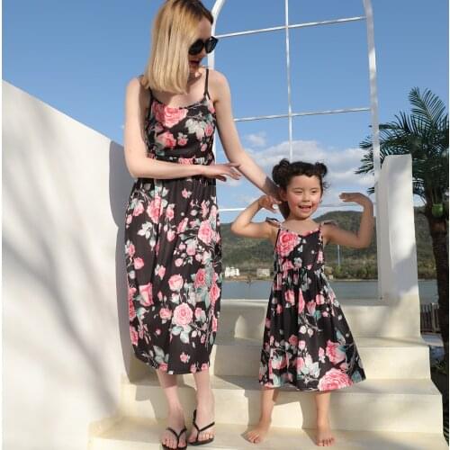 Family Matching Outfits Clothes 2021 Summer Long Dresses for Women Mother Daughter Sleeveless Floral Dress Baby Girl Kids Dress