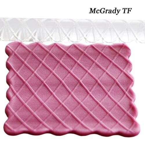 Rolling Pin Diamond Check Designed Rolling Pin Fondant Cake Decorating Roller Impression Pattern Roller Rolling Pin Cake Tools