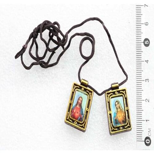 2 packs / plastic shoulder caps Catholic cheap rope chain with golden faced Virgin Carmel and Sacred Heart Jesus necklace