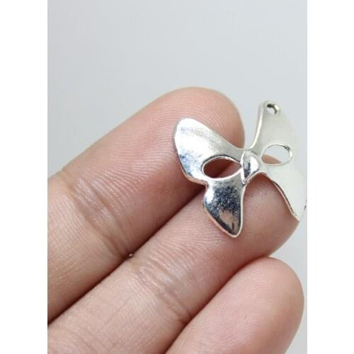 Yamily 30pcs/18*19mm Antique silver tone mask charms pendant for DIY Jewelry Making