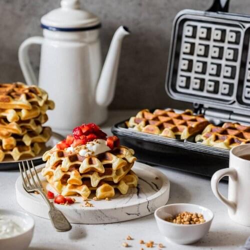 7 in 1 Electric Waffles Maker Sandwich Machine Bubble Egg Cake Oven Kitchen Breakfast Bubble Waffle Donuts Multi-Baker