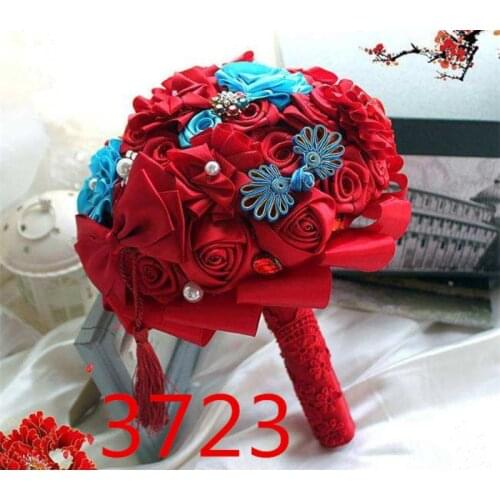 Weddings and important occasions / Wedding accessories / Bridal bouquets MNK