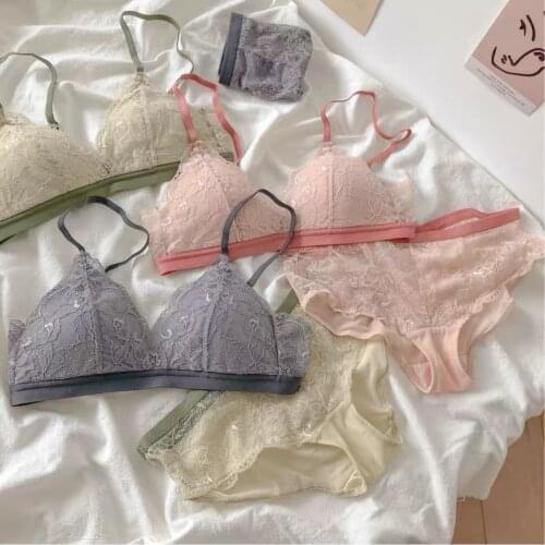 Wriufred Contrasting simple lingerie underpants suit triangle cup bra without steel ring underwear sets