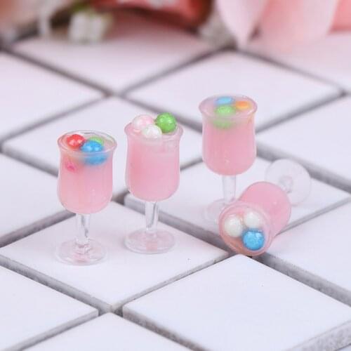4Pcs 1:12 Dollhouse Miniature Strawberry Juice Milkshake Cups Doll Kitchen Accessories
