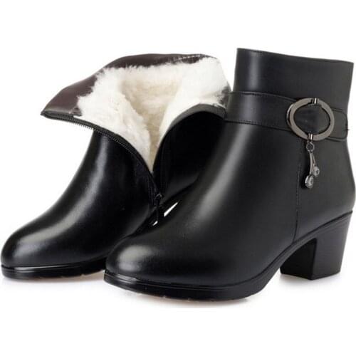 2021 New Winter Warm Shoes Woman Ankle Boots Thick With Non-slip Women Shoes Boots Fashion Warm Snow Shoes Wool Boots Plus Size