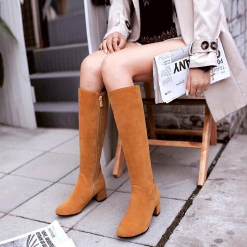Autumn and winter boots with thick heels, square heels and side zips with slim legs and round head womens long boots