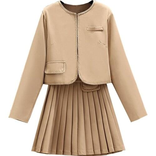 2021 Autumn New Suit Retro Short Coat Female + Pleated Skirt Two-Piece Suit Large Size M-4XL