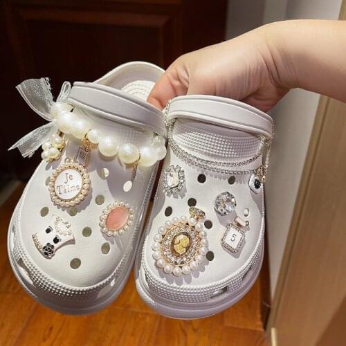 Rhinestone Croc Charms DIY Shoes Decoration Clogs Women Shoe Buckle Bundle Luxury and Fashion Croc Decoration for Croc JIBZ