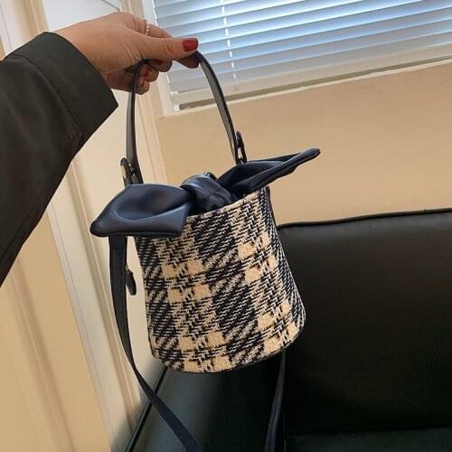 Winter Womens Woolen Cloth Shoulder Bag Vintage Check Design Drawstring Bucket Bag Ladies Casual Knotted Messenger Bag