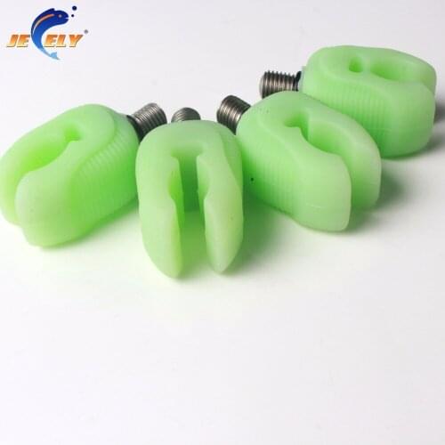 4pcs/lot Carp Fishing GRIPPER Rod Rest Head Heavy Duty Butt Grip Fishing Tackle FL-01