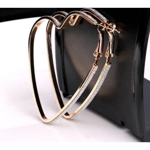 Bespmosp Charm Heart Large Size Hoop Earrings Simple Temperament OL Loop Big Circle Elegant Women Vintage Fashion Jewelry Party