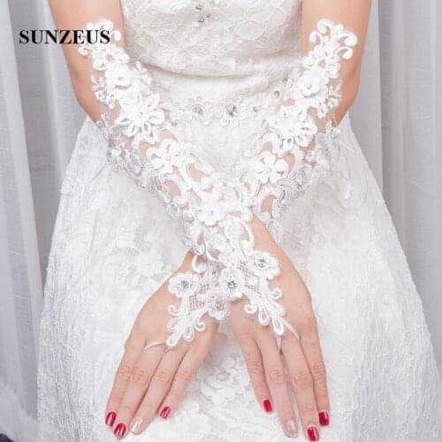 Lace Wedding Gloves Long Fingerless Gloves with Beaded Flowers Wedding Accessories Bridal Gloves complementos novia SG20