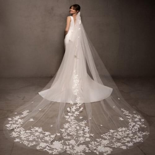 Stunning Wedding Veil with Comb One Layer Lace Appliqued 300cm Soft Net Cheap Bridal Veils White Ivory