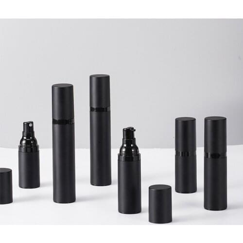 Plastic Pump Bottle 15ml 30ml 50ml Vacuum Pump Bottle Travel Bottling Container Black Lightproof Airless Spray Bottle Lotion