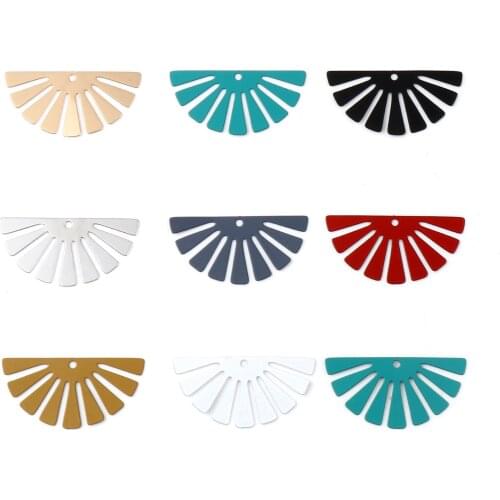 20 PCs Matel Half Round Filigree Stamping Pendants Stripe Painted Hollow Charms For DIY Jewelry Finding Accessories 3.5 x 1.8cm