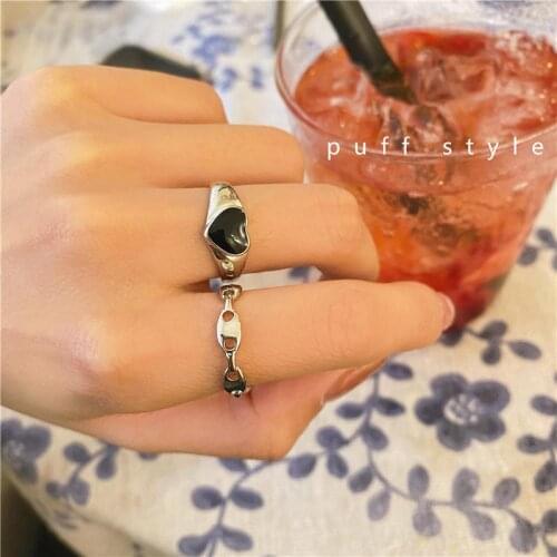2021 New Vintage Black Heart Silver Metal Rings Punk Ancient Silver Color for Women Girls Party Lady Bar Night Club Jewelry