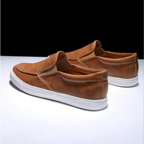 New Fashion Soft Leather Men Driving boat Loafers New Casual Shoes Moccasins For Men Leather Flats sneaker Shoes LM-05