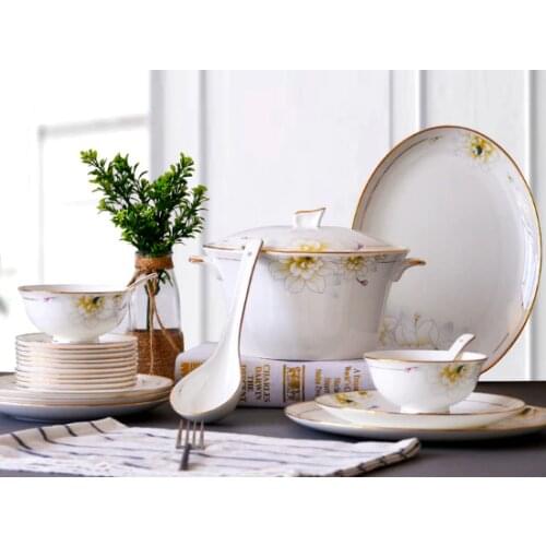 2021 Fashion Tableware Set Ceramic European Pottery Bowl Dishes Kitchen Home Tableware Creative Home Wedding Gift Dinnerware Set