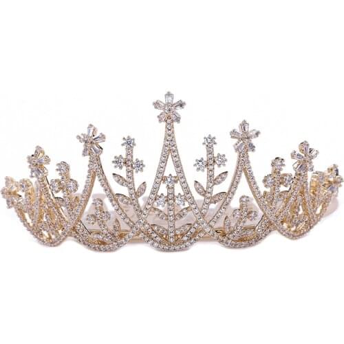 TIRIM Luxury Small Princess Crown Crystal Tiaras Party Favors for Women Girls Toddler Combs Clip Hair Accessories Cubic Zircon