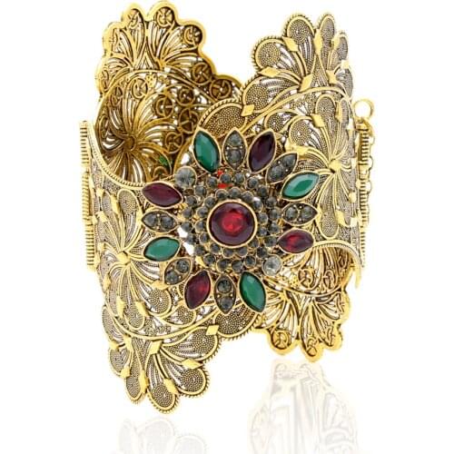 Vintage India Women Bracelet Armlet Wavy Edge Plus Size Bangle Open Type Roma Flower Gold Color Cuff Bangles Arab Dance Jewelry