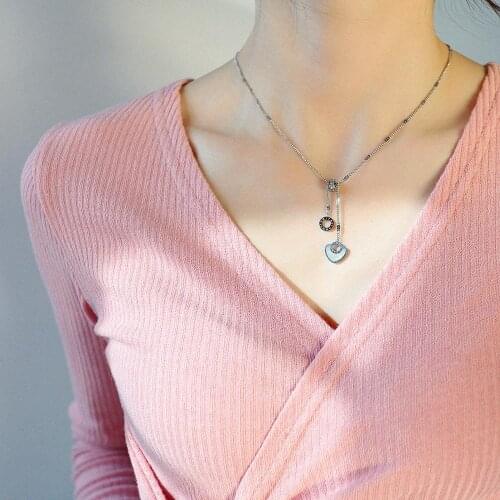 Korean Rose Gold Necklace Titanium Steel Necklace Female Heart-Shaped White Shell Roman Circle Crystal Clavicle Chain GX1477