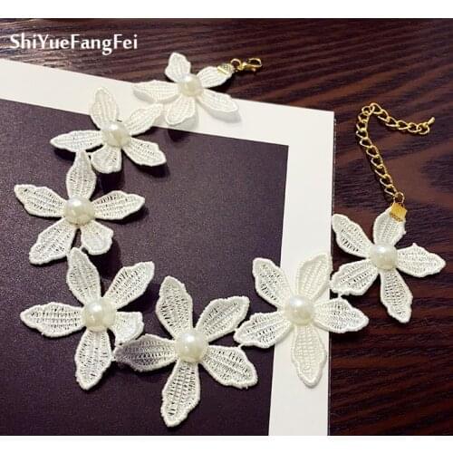 White Choker Collar Necklaces Women Fashion Flower Necklaces&Pendants Lace Collier Bijoux Boho Jewelry
