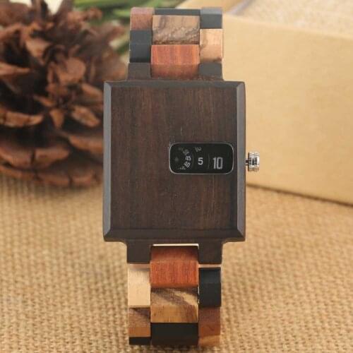 Attractive Light Brown Wooden Quartz Watch Wooden Strap Clear Digital Face Wooden Wristwatch for Men Women