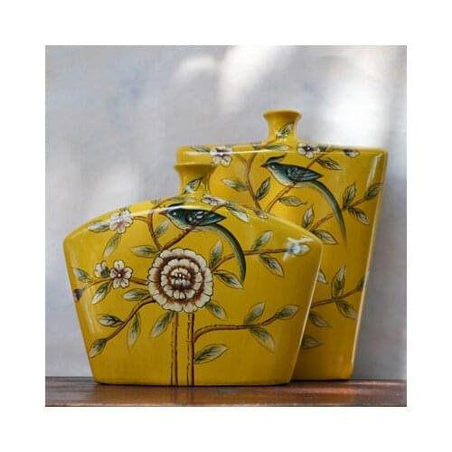 Tao Caicai Mediterranean style ceramic vase bottle yellow flower vase Home Furnishing hand-painted ornaments