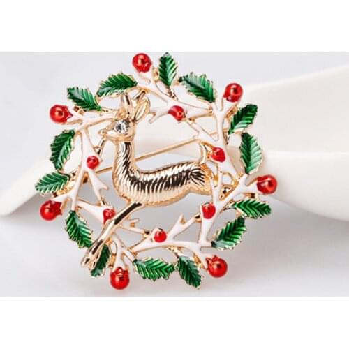 Christmas Brooches Metal Fawn Pins Alloy Brooch and Pin 2018 Christmas Clothing Accessories Party Jewelry Gift for Women Men