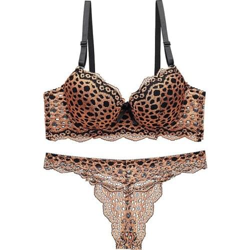 Sexy Leopard Print Hollow Bra Set T Pants Thong Ladies Underwear Set Sexy Lace Bra