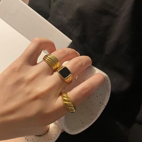 Modern gold thread multilayer thick thick set ring European and Korean simple black drop oil combination ring Free shipping
