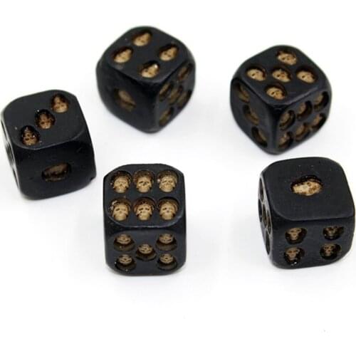 5Pcs/set Creative Skull Bones Dice Six Sided Skeleton Dice Club Pub Party Game Toys Resin Dice for Children Adults Drop Shipping