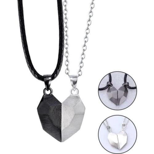 2Pcs Magnetic Pasangan Kalung Pecinta Jantung Liontin Jarak Ragam Pesona Kalung Wanita Hari Valentine Hadiah 2021