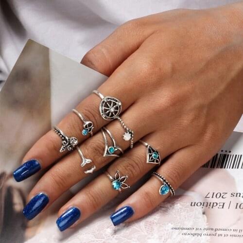 2018 New Bohemian Crown Flower Ring Sets for Women Vintage Retro Lotus Blue Crystal Knuckle Party Rings Finger Jewelry