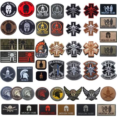 Helmet Embroidered Patches IR Infrared Reflective USA Flags Tactical Skull Patches 3D PVC Rubber Embroidery Badges for Clothing
