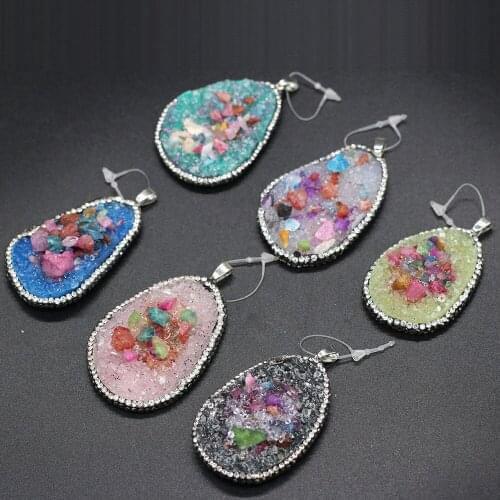 Natural Stone Irregular Resin Crushed Stone Pendant Exquisite Crystal Charms for jewelry making DIYnecklace bracelet accessories