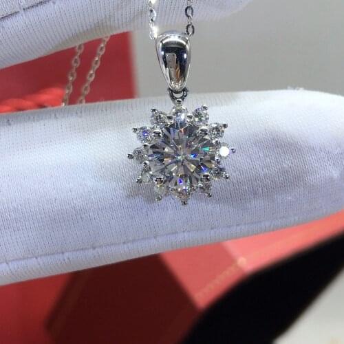 Inbeaut 925 Silver Solid Platinum 1 ct Excellent Cut DColor Pass Diamond Test Snowflake Shaped Moissanite Pendant Necklace Chain