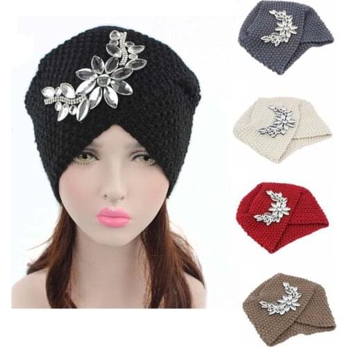 New Fashion Ladies Winter Warm floral Rhinestone Turban Soft Knit Headband Bling Beanie Crochet Headwrap Women Hat Cap