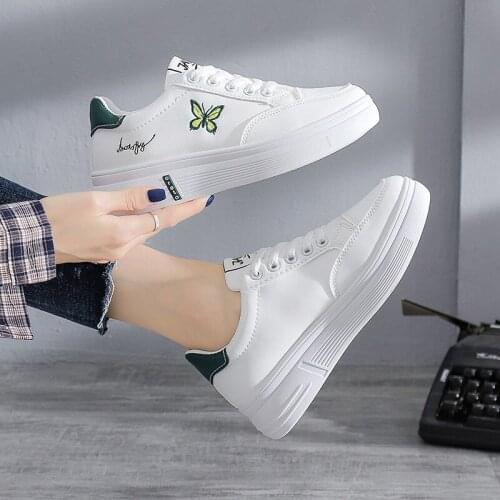 2021 Women Casual Shoes New Spring Women Shoes Fashion Embroidered White Sneakers Breathable Flower Lace-Up Women Sneakers