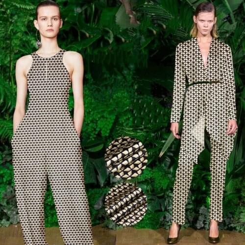 118CM Wide 19MM 93% Silk & 7% Spandex Beige Print Stretch Silk Satin Fabric for Summer Dress Shirt Clothes Cheongsam D876