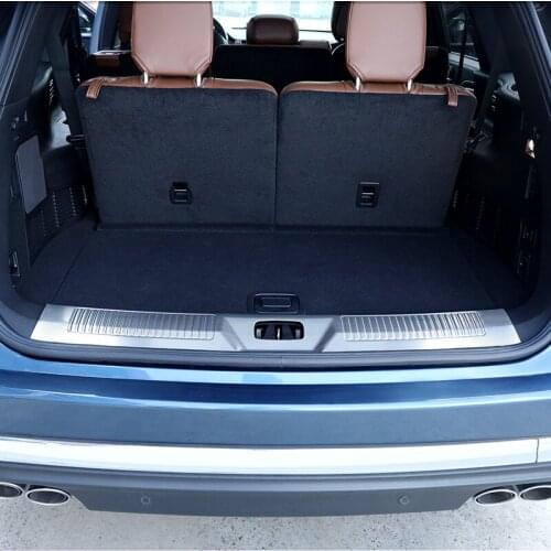 For Lincoln Aviator Car Rear Trunk Door Sill Tread Pedal Trim Guard Threshold Cover Bumper Protector Car Rear Trunk Door Sill